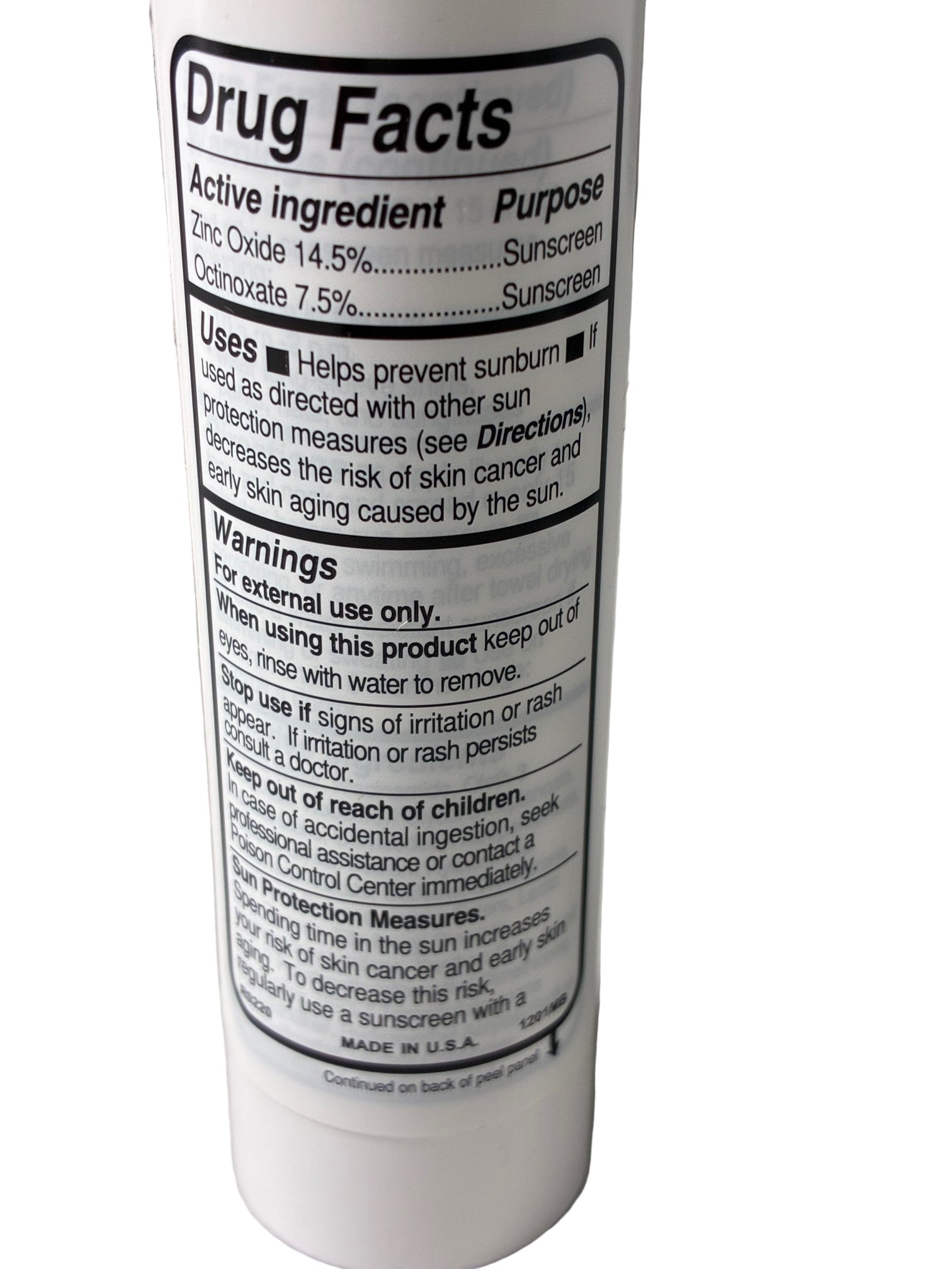 Lightweight Luminous Sheer Tint SPF50